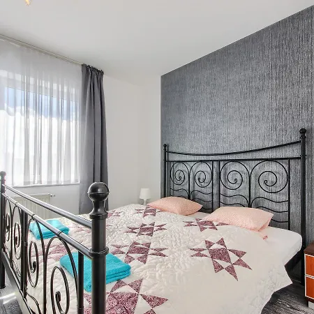 Penthouse Necla - Acco Rent Apartment Gdynia
